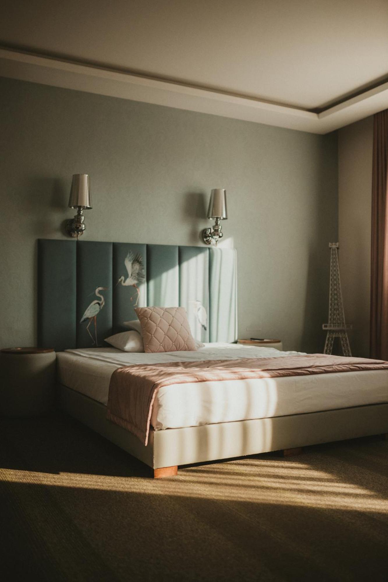 Hotel Wroblewscy เชราดซ์ ภายนอก รูปภาพ
